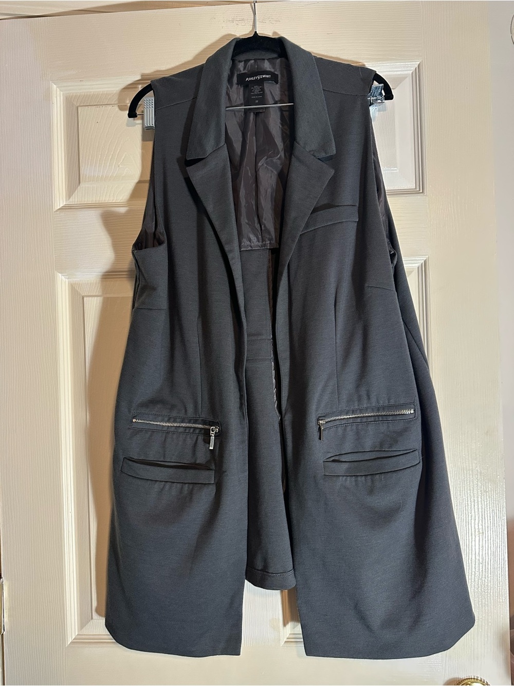 Ashley Stewart Black Sleeveless Longline Blazer Vest